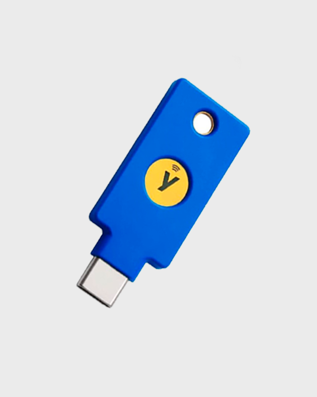https://shop.tiendacripto.io/uploads/products/26065086dd3be53e8.57335786-YubiKey C NFC.png